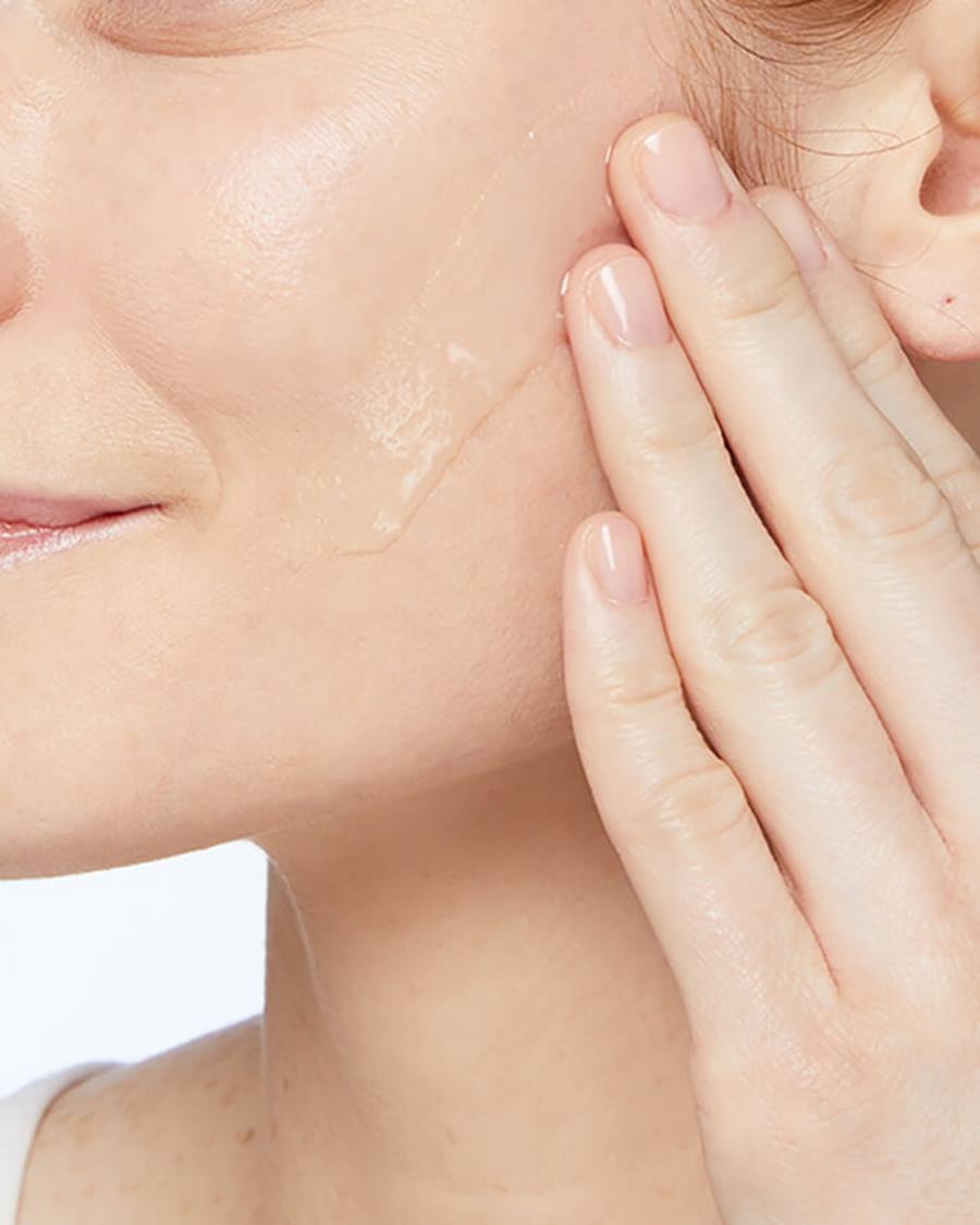 Renewing SA Cleanser - Image 4